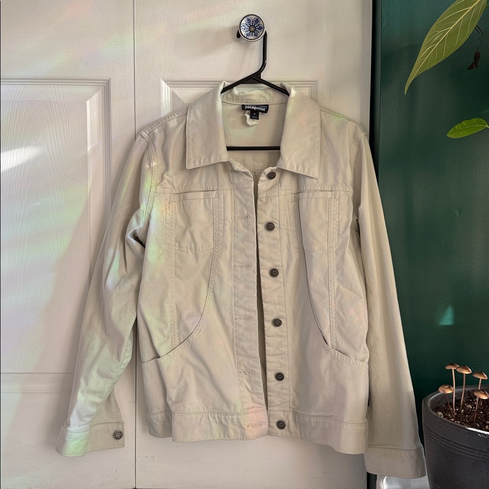 Patagonia Women’s Stand Up Jacket, Size Medium